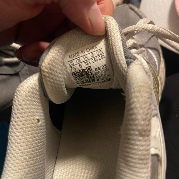 Adidas RESPONSE CL 'GREY CRYSTAL WHITE' - Picture 5 of 9